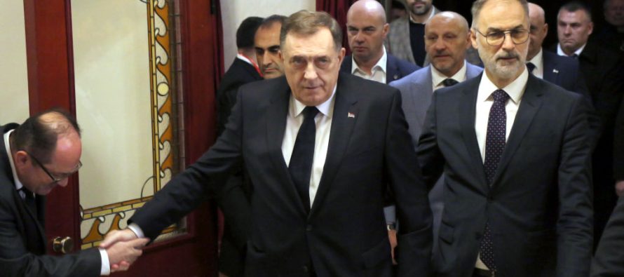 Akuzat për “botën serbe” po trazojnë skenën politike në Maqedoninë e Veriut