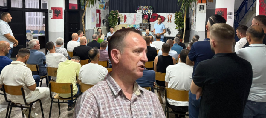 “VLEN as nuk di, as nuk mundet” – Taravari godet ashpër qeverinë e Mickoskit