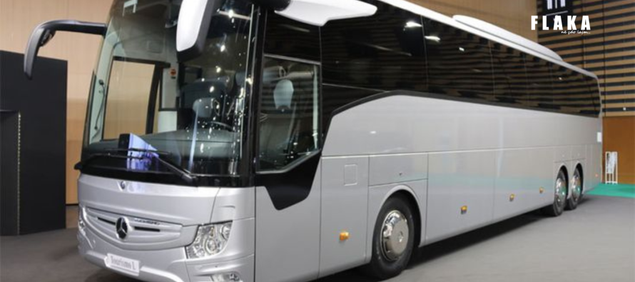 Zjarr i papritur në Koçan: Dogji autobusët e një kompanie private