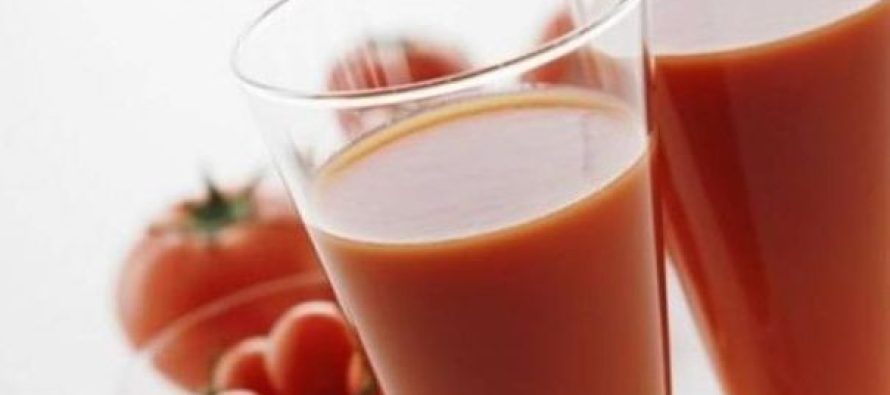 Si të ndaloni djersitjen gjatë verës me këto 3 pije natyrale