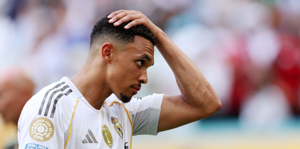 Roy Keane shpërthen ndaj Trent Alexander Arnold   Gabime koti në ndeshje të mëdha 