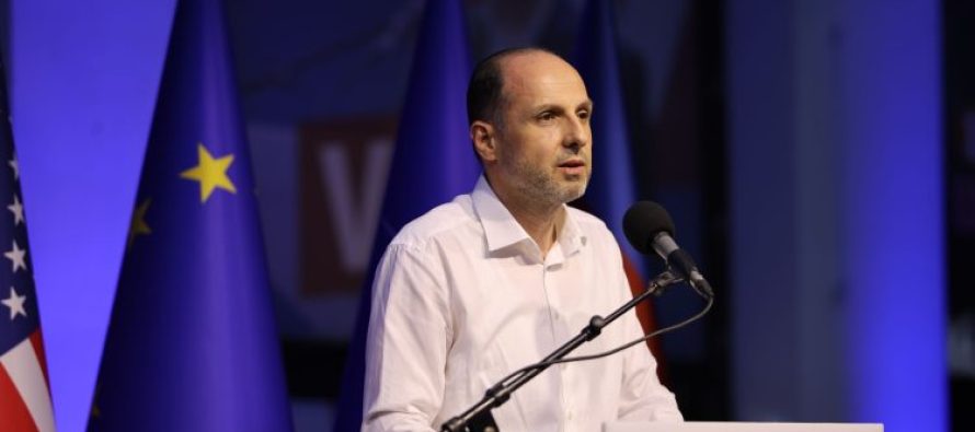 Zeqirja Ibrahimi godet ashpër BDI-në: “Aty ku ka tym, ka edhe zjarr” – kush po i vë flakën vendit?