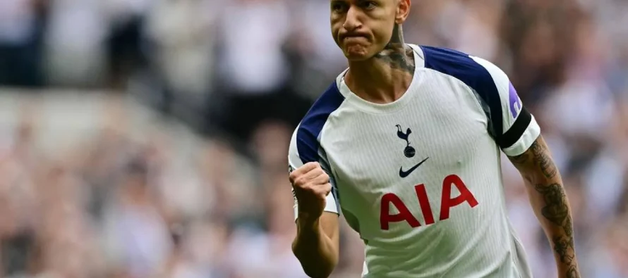 Richarlison: “Dështova në art, edhe pse xhaxhai im ishte mësuesi, futbolli ishte e vetmja shpresë”
