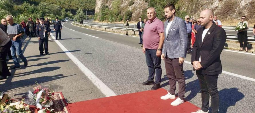 Petar Bogojevski i quan ushtarët e UÇK-së, banda terroriste