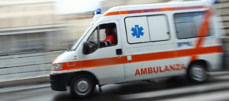 Ndodhi edhe kjo – Shoferi i ndihmës së shpejtë kapet me drogë