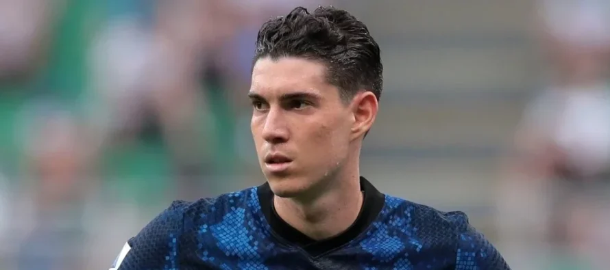 Nuk ka kontakte mes Real Madridit dhe Interit për Alessandro Bastoni, thashethemet nga Spanja mohohen