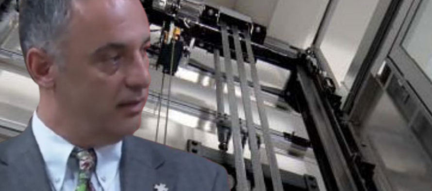 Katër muaj me radhë ashensorët në Klinikat Interne