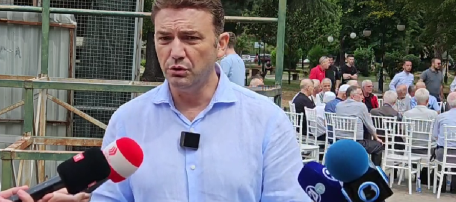 Bujar Osmani: Me njoftime të rreme për kaos, Mickoski i fyen dhe i ndan qytetarët