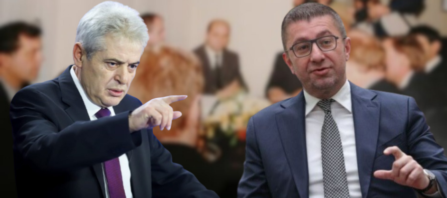 Dy vizione, një përvjetor – Mesazhe të koduara nga Ahmeti dhe Mickoski për Marrëveshjen e Ohrit