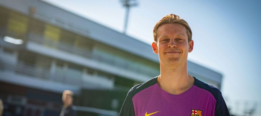 Frenkie de Jong rikthehet në stërvitje këtë të hënë