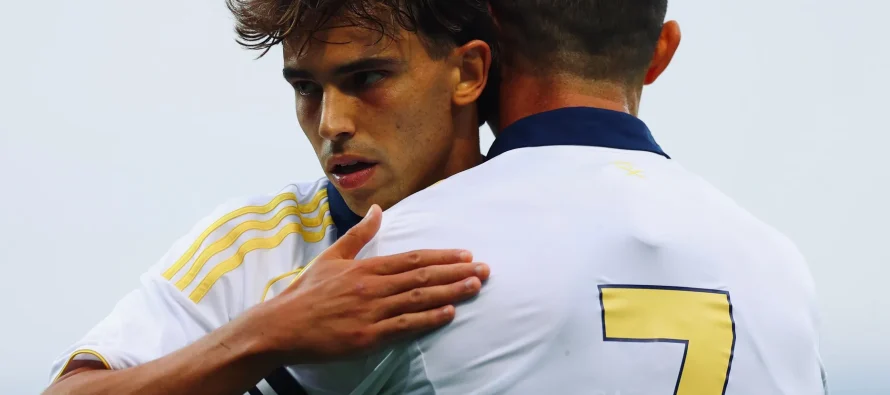 Debutim perfekt: João Félix shënon, Ronaldo asiston, Al Nassr në finale!