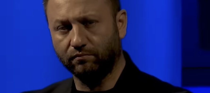 Ermal Panduri ka një mesazh për Arben Fetain