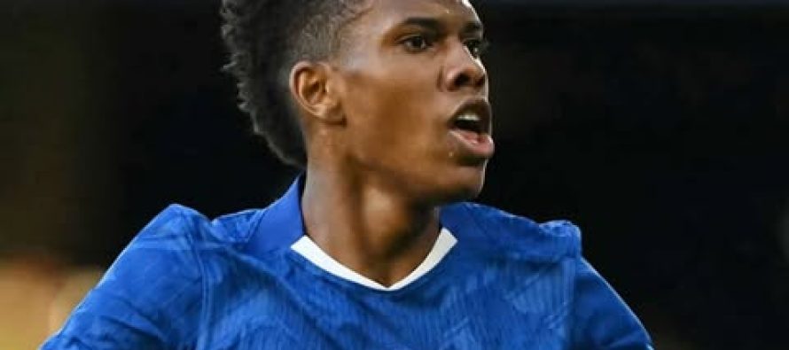 Willian Estevão ndez Stamford Bridge me golin e parë për Chelsea