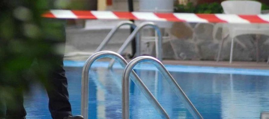 Tragjedi në Greqi – 4-vjeçarja shqiptare mbytet në pishinë, arrestohen familjarët