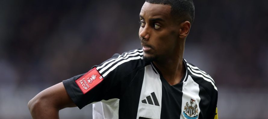 Alexander Isak drejt Liverpool? Transferimi që mund të vendoset në minutat e fundit