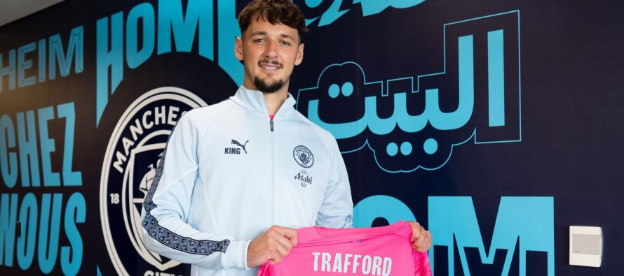 Newcastle United në garë për James Trafford, portieri kërkon largim nga Manchester City