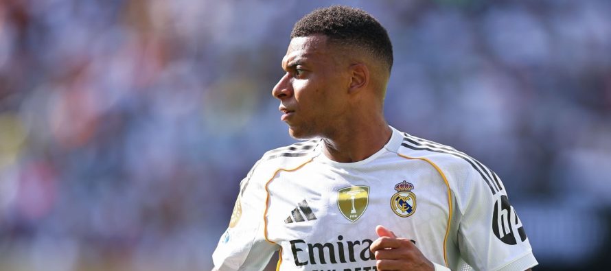 Mourinho i informuar për situatën në dhomën e zhveshjes së Real Madridit, përmendet edhe Mbappé