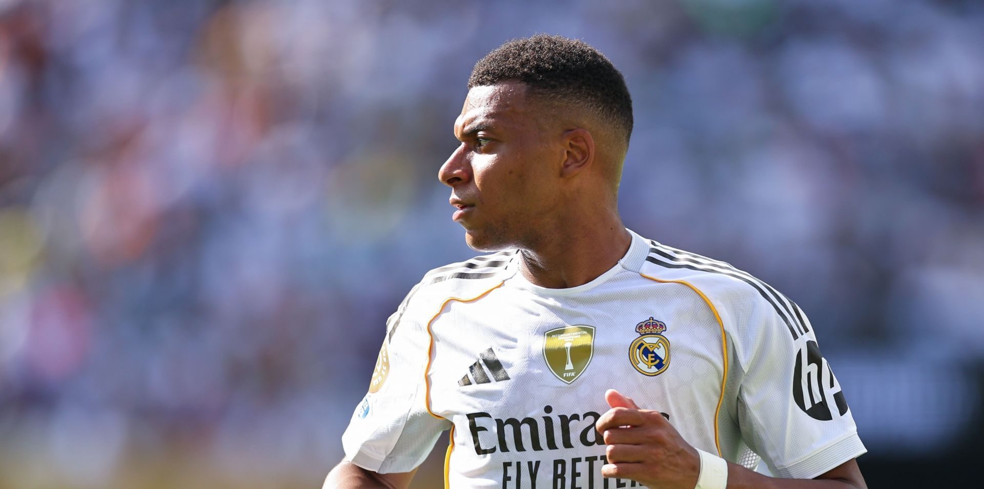 Kylian Mbappé mungon në El Clasico  probleme të reja fizike për yllin francez