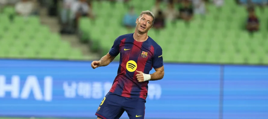 Juventus i ofron kontratë Robert Lewandowskit