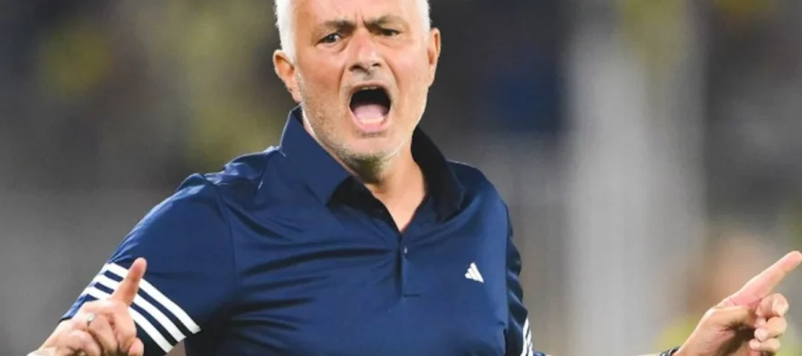 Mourinho pas eliminimit: Fituesi e meritoi