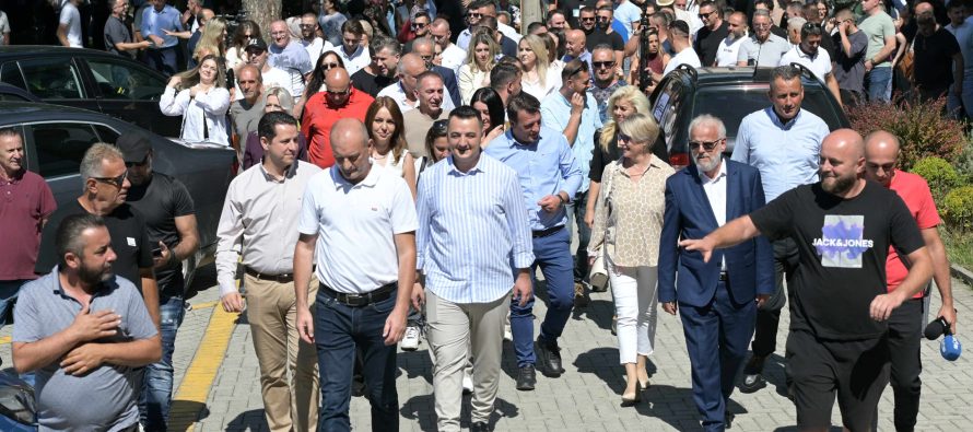 Aleanca Kombëtare për Integrim dorëzoi kandidaturat në Gostivar: Bashkim për fitore më 19 tetor