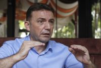 Osmani godet VLEN-in: Sa më shumë lëvizin, aq më thellë fundosen