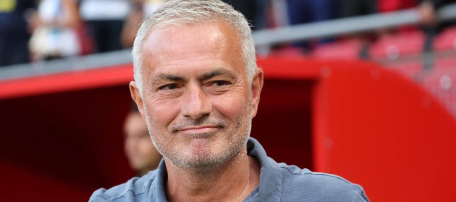 Casillas kundër rikthimit të Mourinhos te Real Madrid