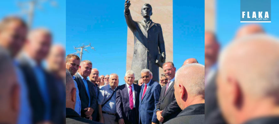 Te këmbët e Heroit të Kombit Afrim Zhitia