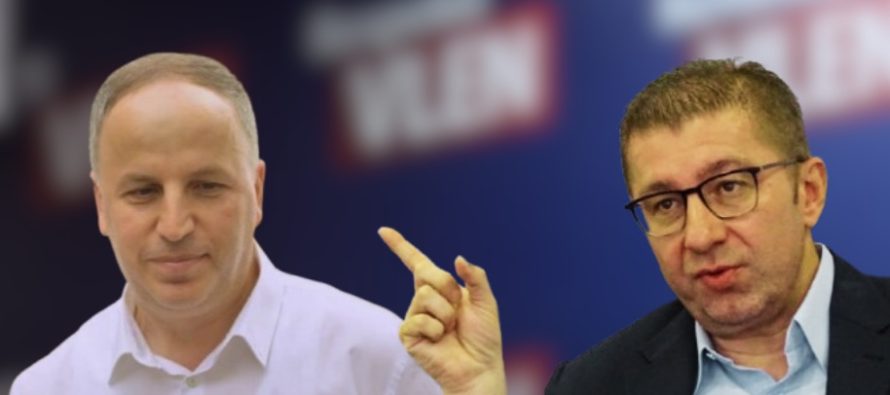 Flaka analizon: Përgjigja e Mickoskit ndaj Azizit: mesazh disiplinues për VLEN-in në prag të zgjedhjeve lokale