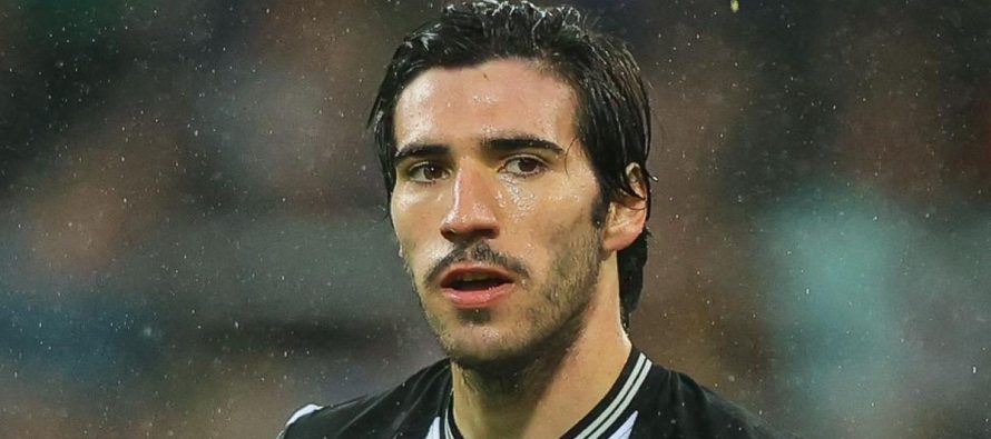Tottenham shpenzon fuqishëm në merkato, pranë transferimit të Sandro Tonalit