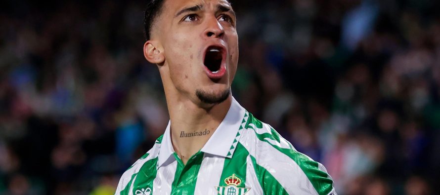 Antony shkëlqen në Europa League: Gol dhe asist kundër Feyenoord