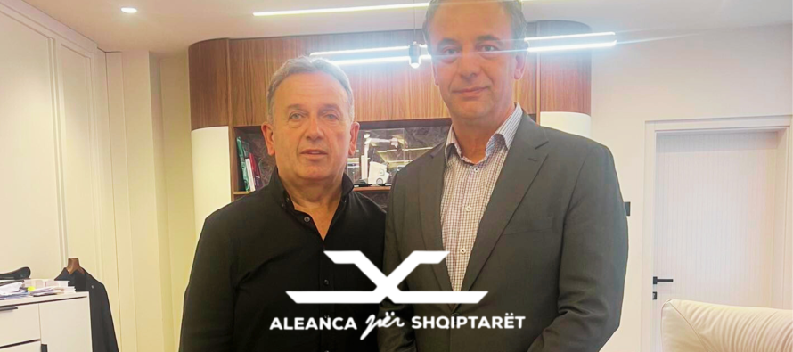 Skandaloze – ASH denoncon: Drejtori i Spitalit në Gostivar mblodhi stafin dhe ua solli në takim kandidatin e VLEN-it