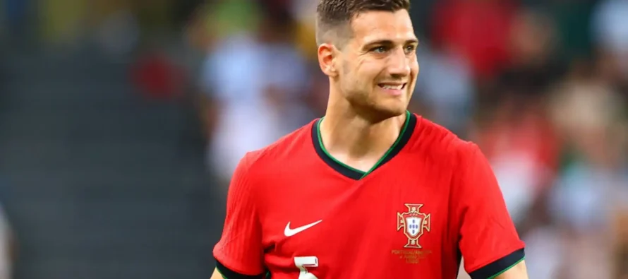 Probleme muskulore për Dalot, mungon në dy ndeshjet e radhës me kombëtaren portugeze