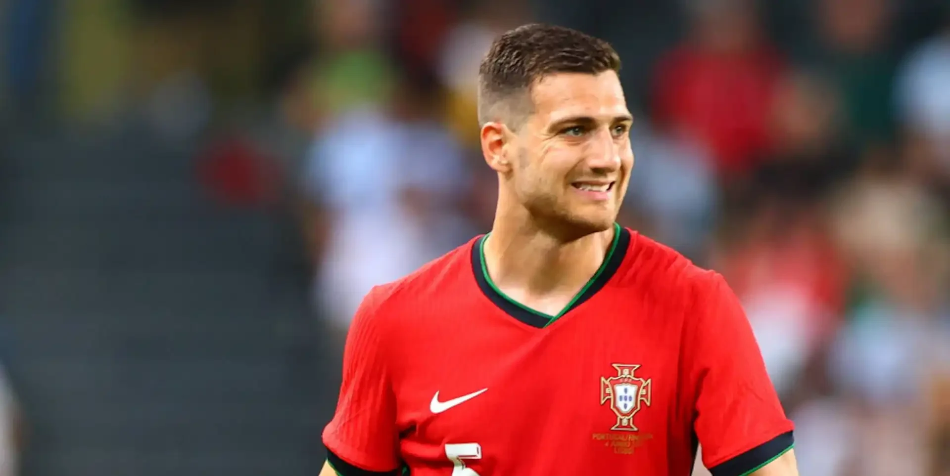 Mourinho kërkon Dalot si opsion për Real Madrid