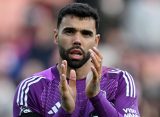 David Raya shkëlqen me 18 porta të paprekura në Premier League