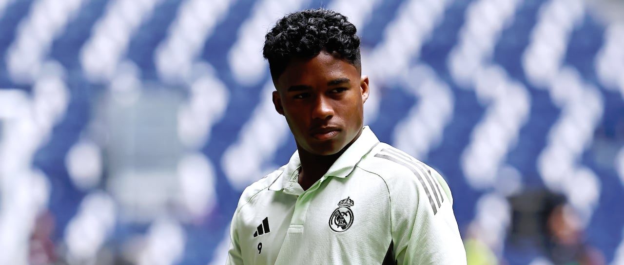 Endrick pëson një mbingarkesë fizike  mungon ndaj Schalke