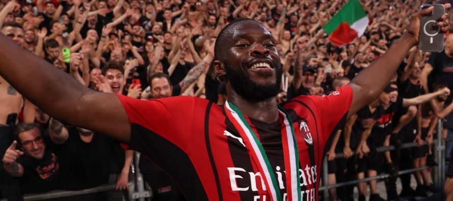 AC Milan ka nisur hapat e parë për rinovimin e kontratës së Fikayo Tomori