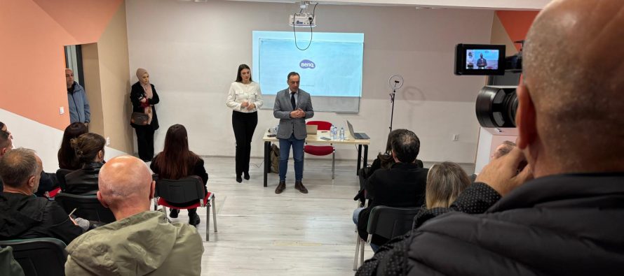 Visar Ademi,  prezantimi i programit zgjedhor