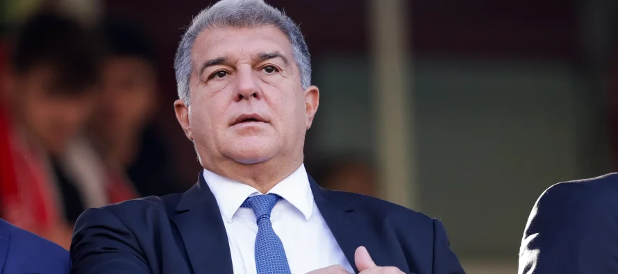 Zyrtare: Joan Laporta jep dorëheqjen, për të kandiduar sërish për president të Barcelonës