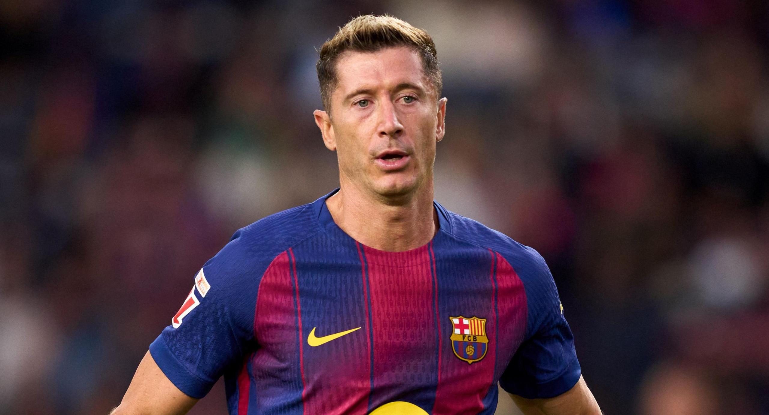 Robert Lewandowski drejt Serie A  Juventusi në garë për sulmuesin e Barcelonës