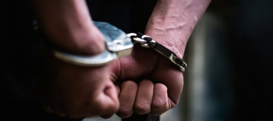 Shkup: Arrestohet autori që dëmtoi derën e Ambasadës së Bullgarisë