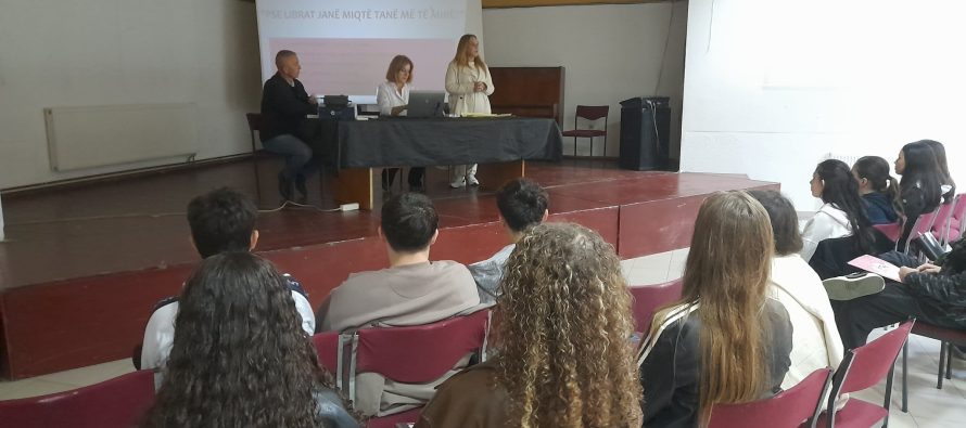 Punëtori edukative në Gostivar: “Pse librat janë miqtë tanë më të mirë?”