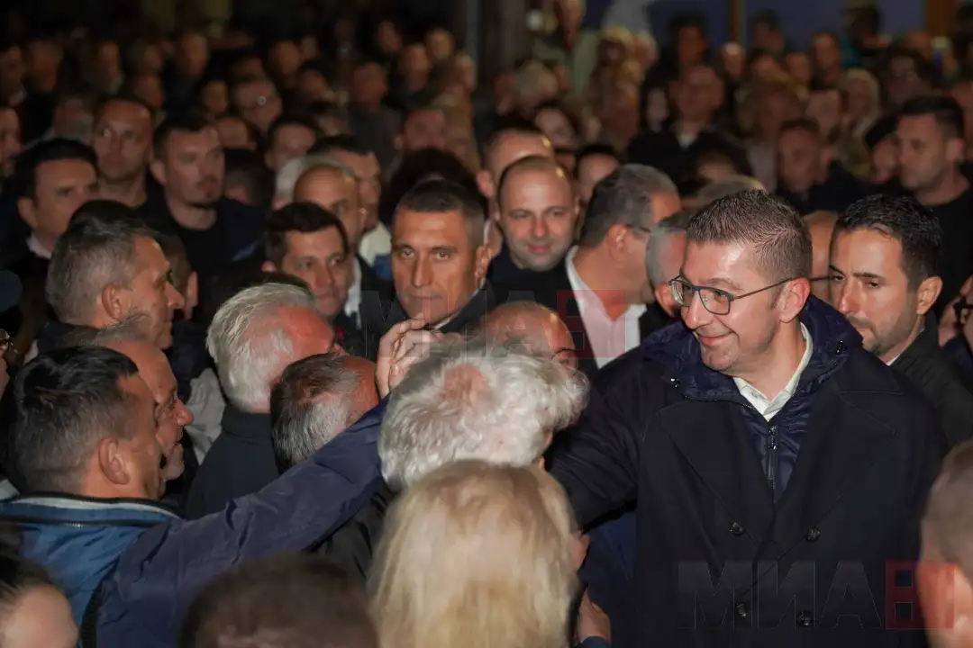 Mickoski në Kërçovë kërkon unitet etnik dhe fetar për ta votuar Aleksandër Jovanovskin