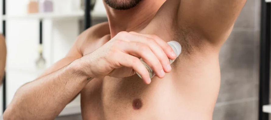 Mjekët: Deodorantët për gjithë trupin janë të panevojshëm dhe të rrezikshëm