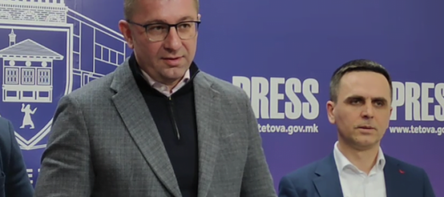 Mickoski thotë se Kasami e pranoi idenë е një Tetove multietnike. Për Merkon s’ka vend në qeveri!