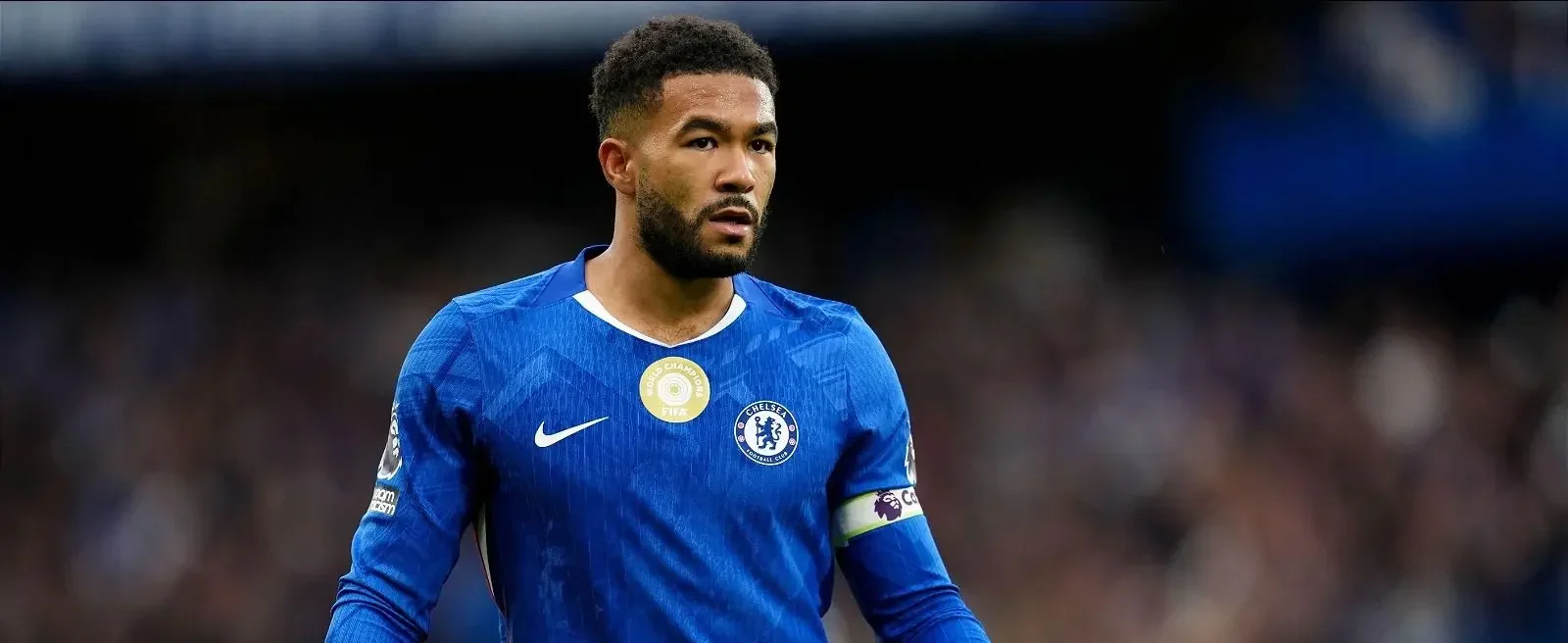 Zyrtare  Reece James mbetet kapiten i Chelseat  Xabi Alonso i beson plotësisht
