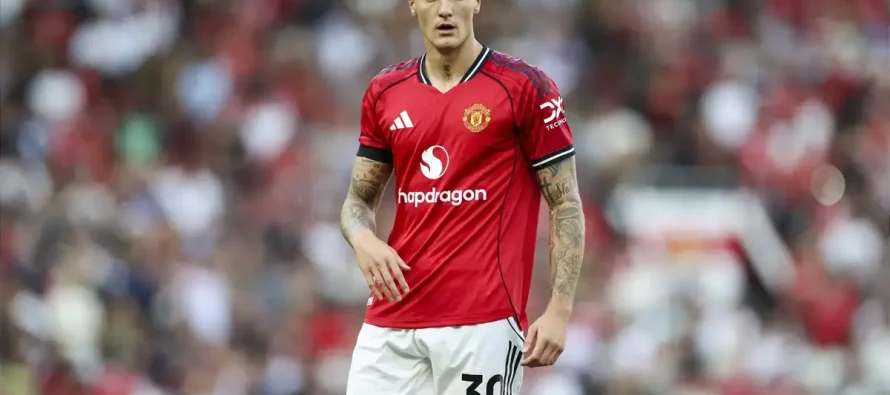 Alarm te Manchester United: Benjamin Šeško pëson dëmtim në gju