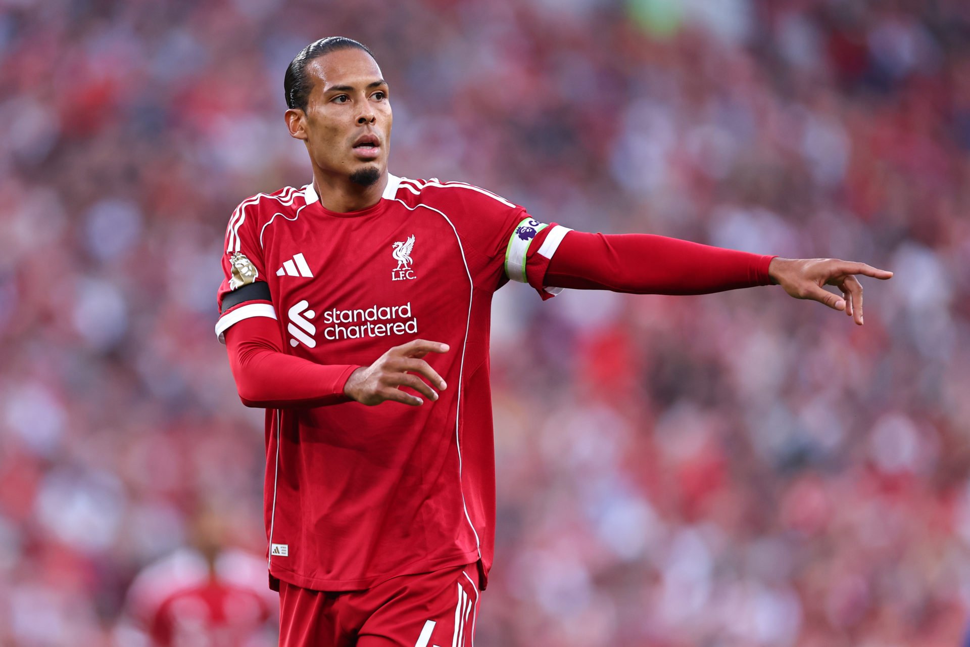 Mesazhi i Van Dijk për tifozët  Nuk do të dorëzohemi  do të ngrihemi