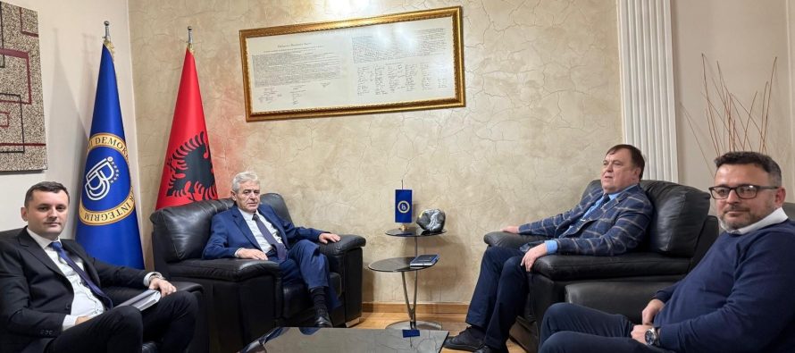 Ali Ahmeti pret ambasadorin çek: Integrimi europian, prioritet i panegociueshëm