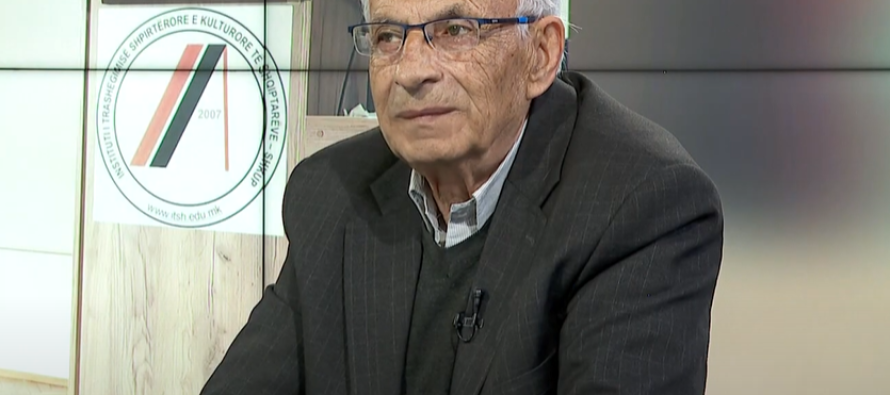 Ruajtja e shqipes në epokën dixhitale, Mustafa: Kemi shkuar mbrapa…